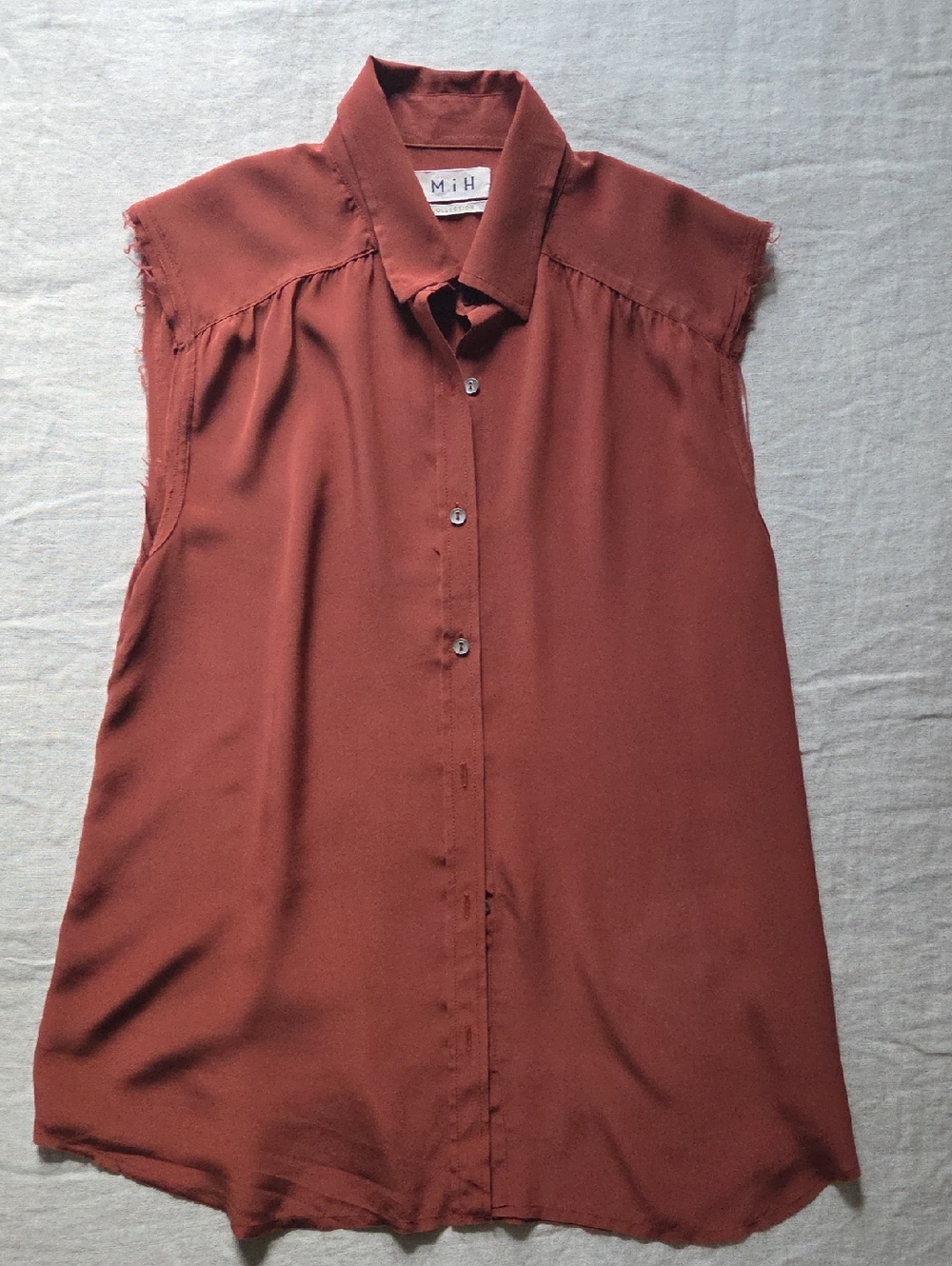 MiH Sleeveless Button-Down Shirt in Rust 100% SILK
